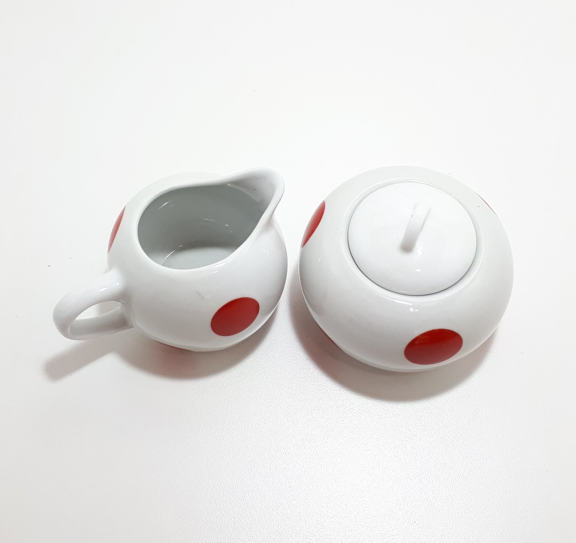 Wiesenthal Porzellan Wirtschaft Kwalitat Porcelain Polka Dot Creamer & Matching Lidded Sugar Bowl