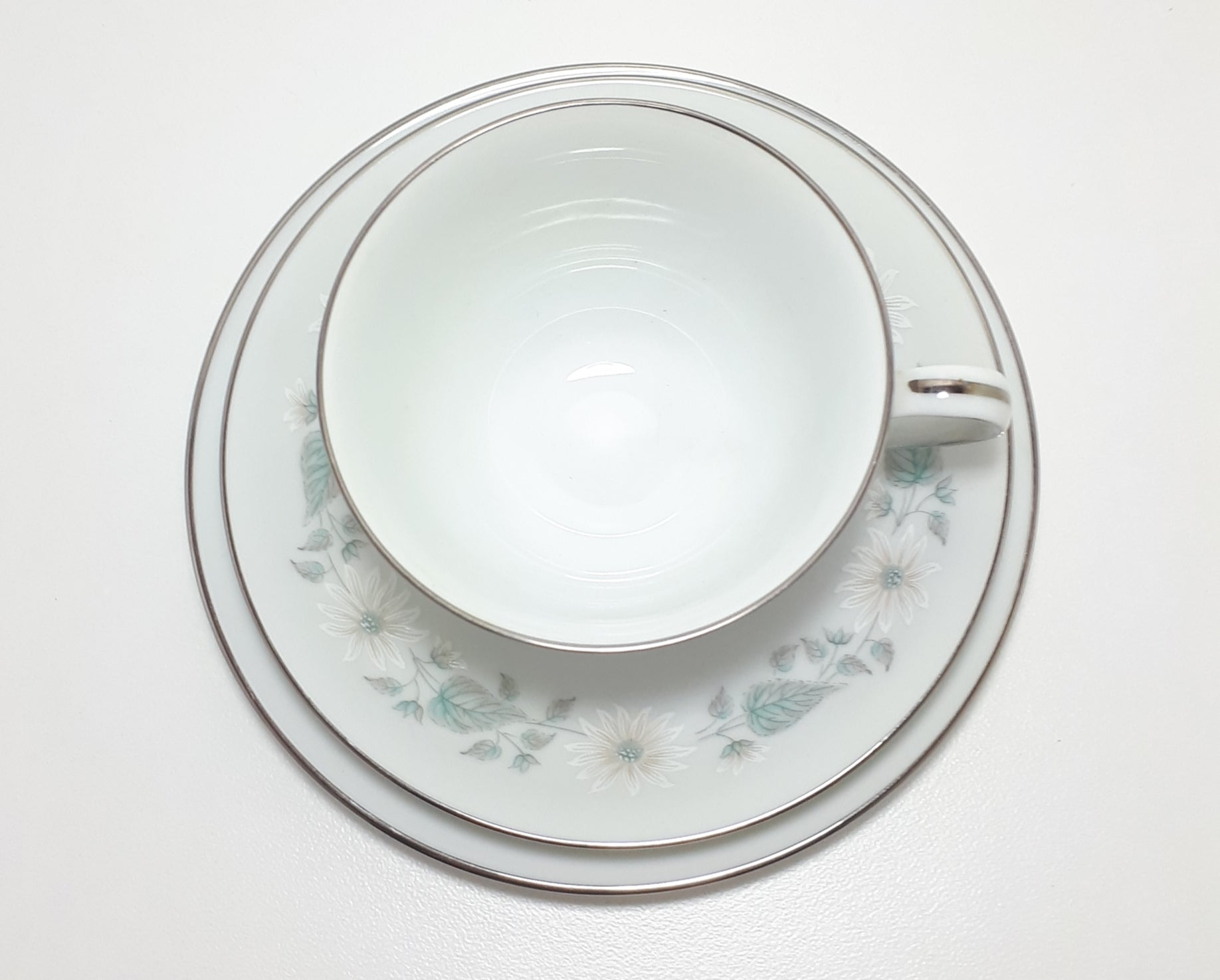 Fine Porcelain Noritake Tea Trio – Wellesley Pattern 6214