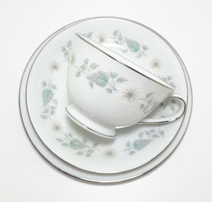 Fine Porcelain Noritake Tea Trio – Wellesley Pattern 6214