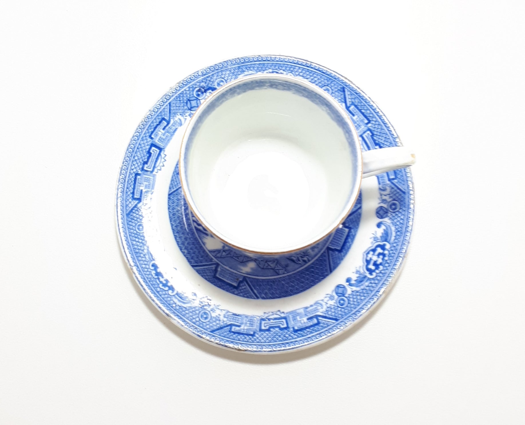 Antique (1897-1904) Blue Willow Tea Cup &amp; Vintage Grafton Blue Willow Saucer