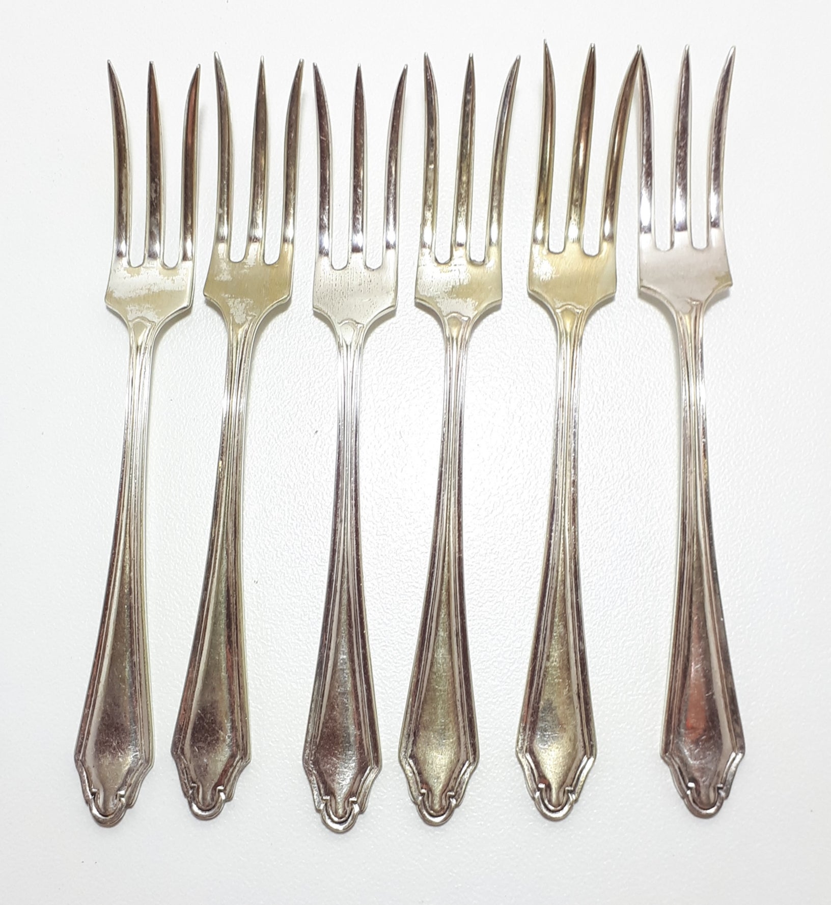 Set of 6 Silver Plated Cake / Pastry Forks