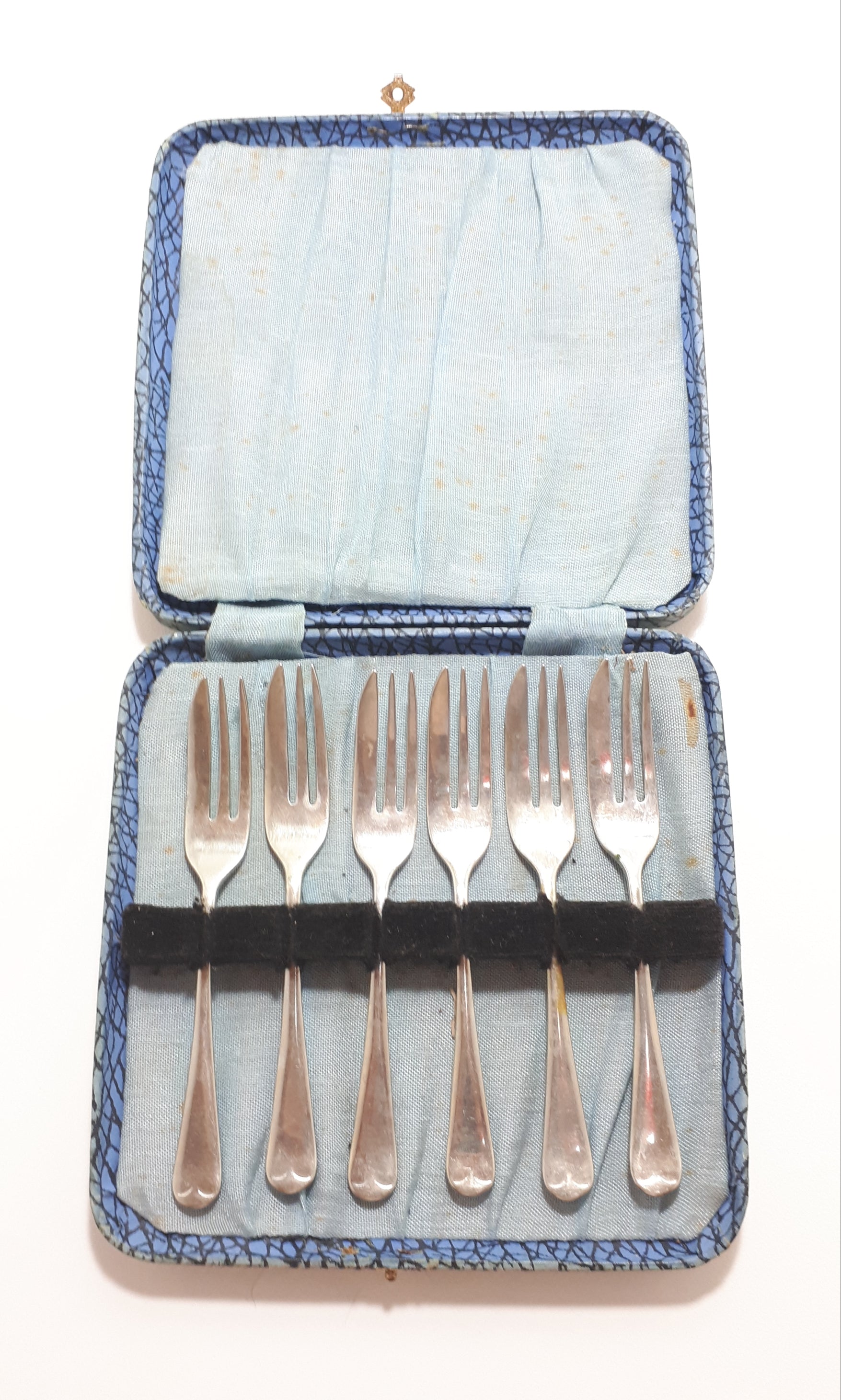 Set of 6 Silvawyte Nickel Silver Cake / Pastry Forks in Presentation Case – Old English Dovetail Handle Design