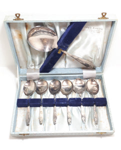 1960’s Set Of 6 Silver Plated Priestly & Moore, Sheffield, Dessert Spoons With Server Spoon – Bouquet Handle Design