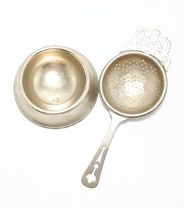 1930’s-1940’s Regis Plate (William Suckling, Birmingham) Silver Plated Tea Strainer With Drip Tray / Stand