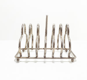 Silver Plated 6-Slice Toast Rack – Quatrefoil Design With Triangular Handle