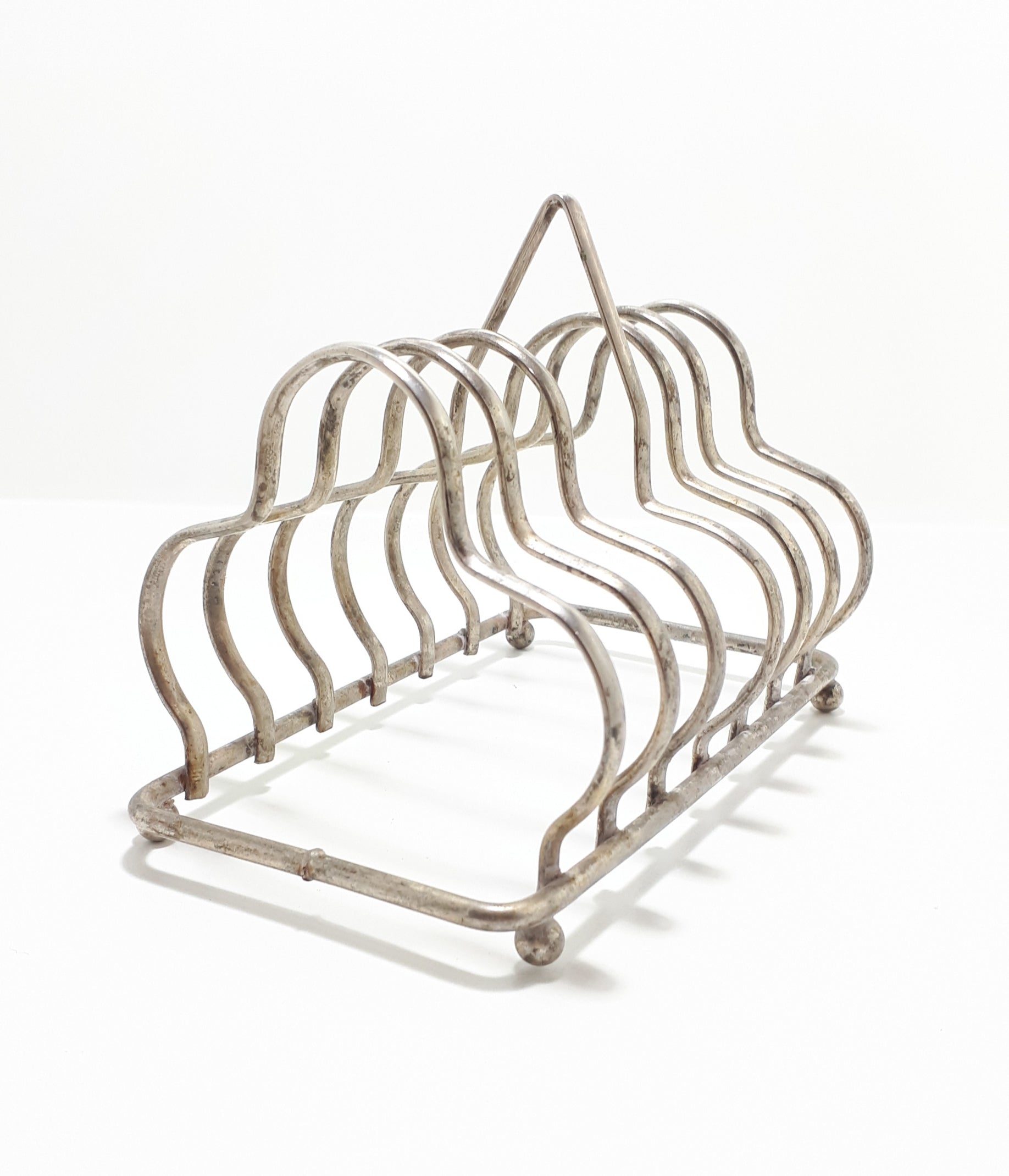 Silver Plated 6-Slice Toast Rack – Quatrefoil Design With Triangular Handle