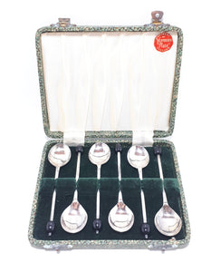 1940’s Set of Silver Plated Yeoman Plate Coffee Spoons in Original Case