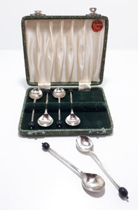 1940’s Set of Silver Plated Yeoman Plate Coffee Spoons in Original Case