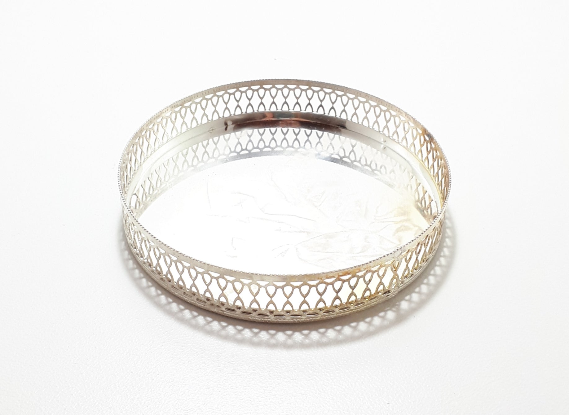 Boxed Set Of Two Delicate Silver Plated Candy Coasters – Original Box & Wrapping