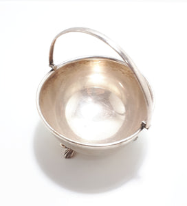 Angora Silver Plate Co. Plated Open Sugar Bowl With Paw Feet & Swing Handle