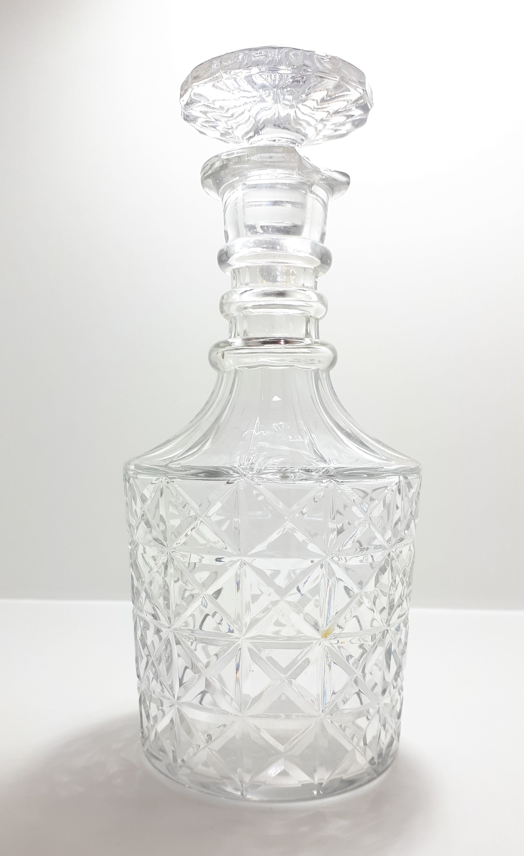 Large Vintage Lead Crystal Whiskey Decanter in Classical Stuart Decanter Style