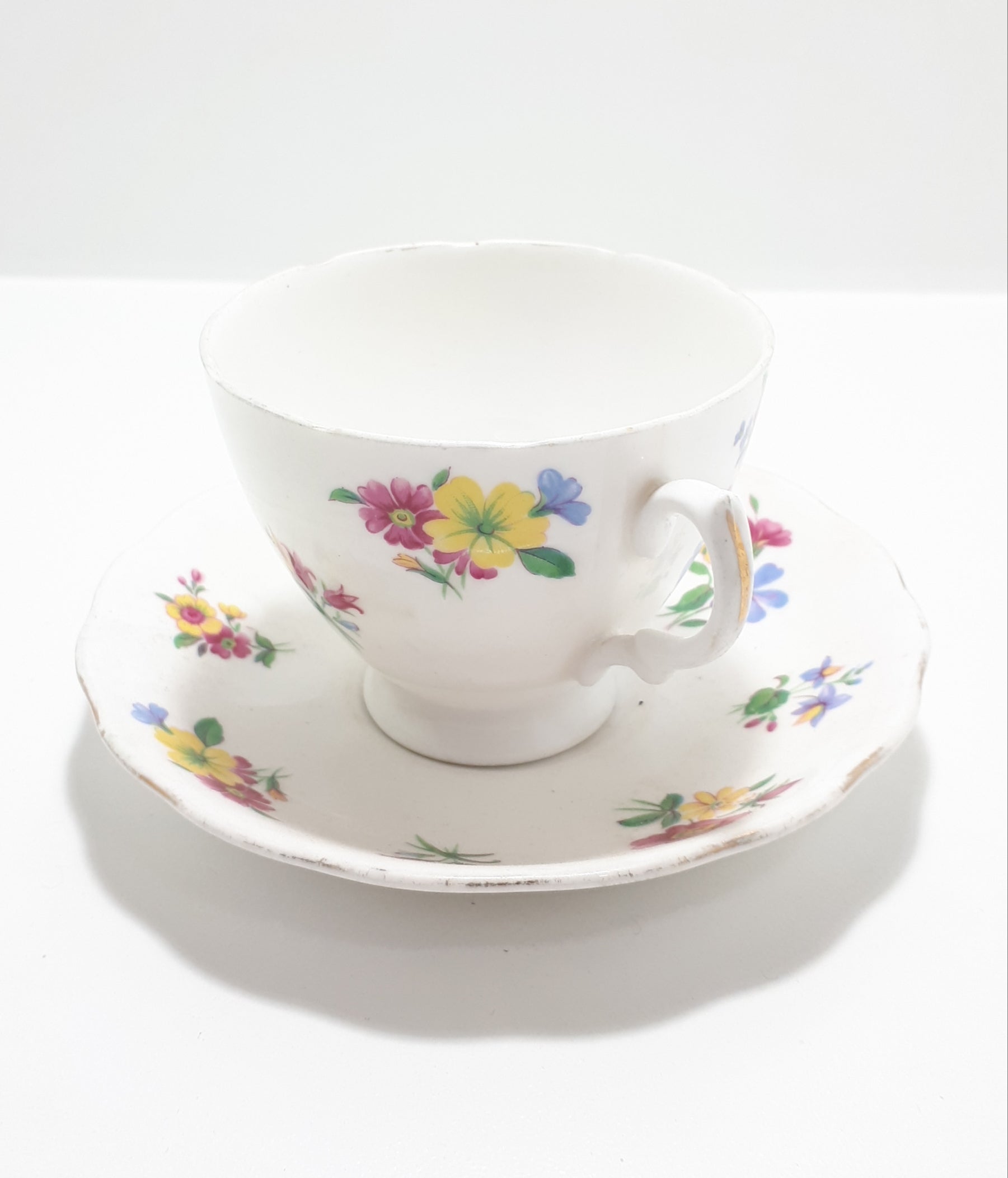 1950-1960 Fine Porcelain Royal Vale Tea Duo In The Royal Albert "Aden" Pattern
