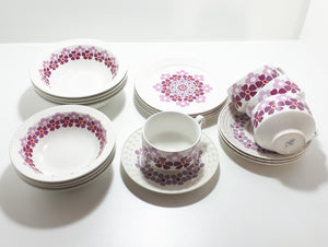 Retro 20 Piece Spanish Pontesa Porcelain Breakfast Set