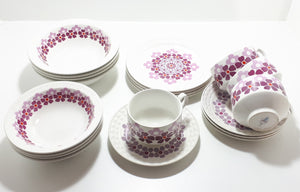 Retro 20 Piece Spanish Pontesa Porcelain Breakfast Set