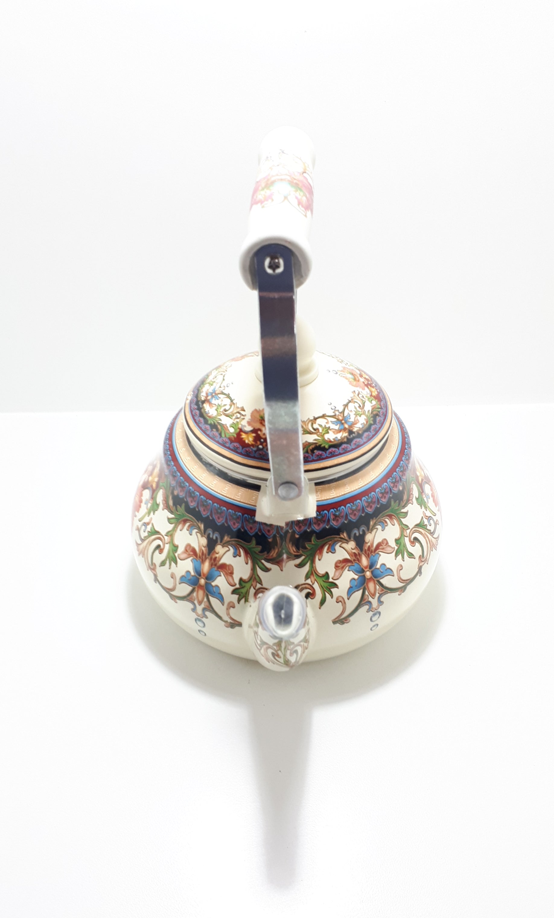 Contemporary Decorated Enamel Kettle – 2 litre Capacity