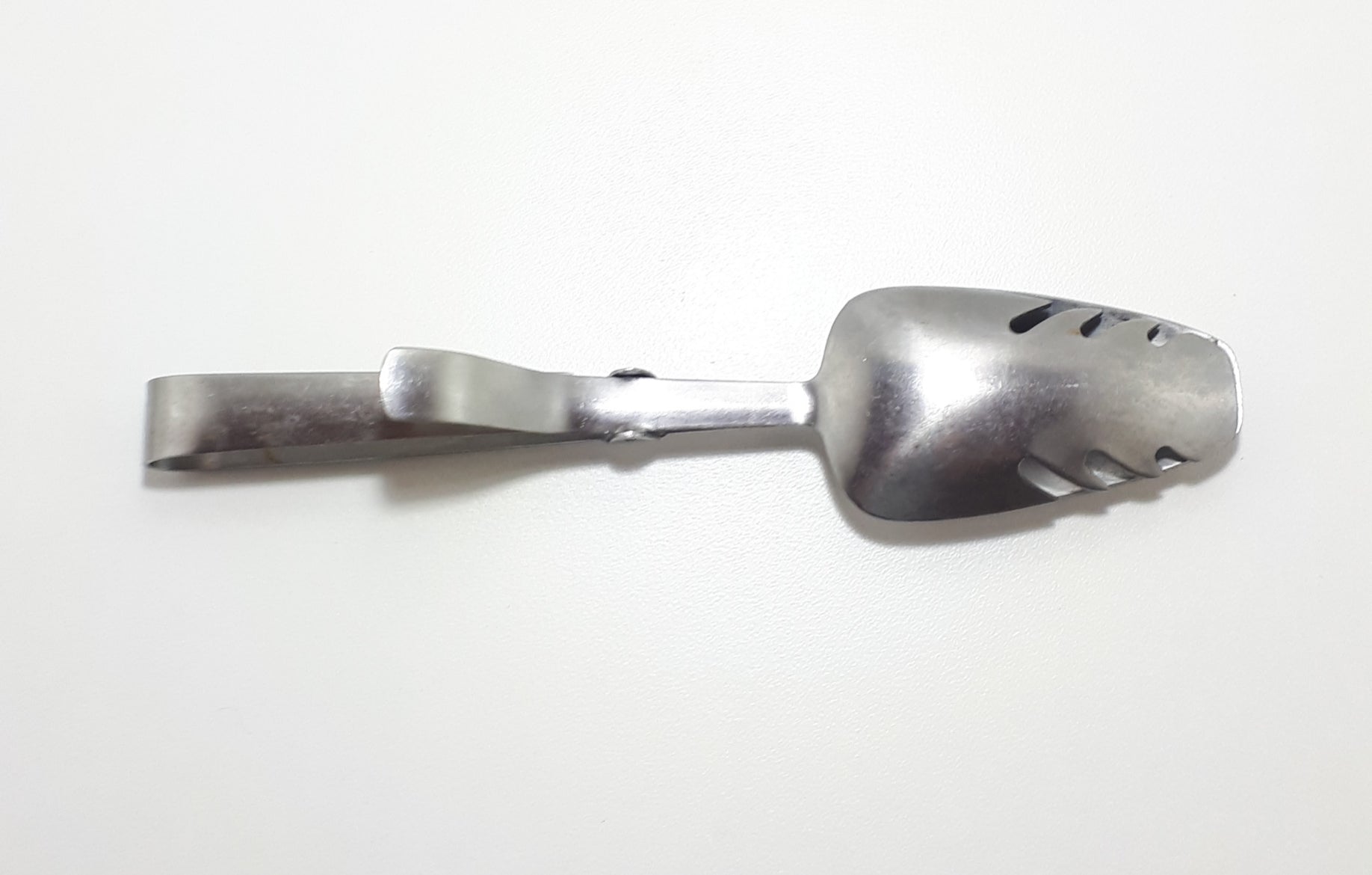 Stainless Steel Tensile Action Kitchen Tong