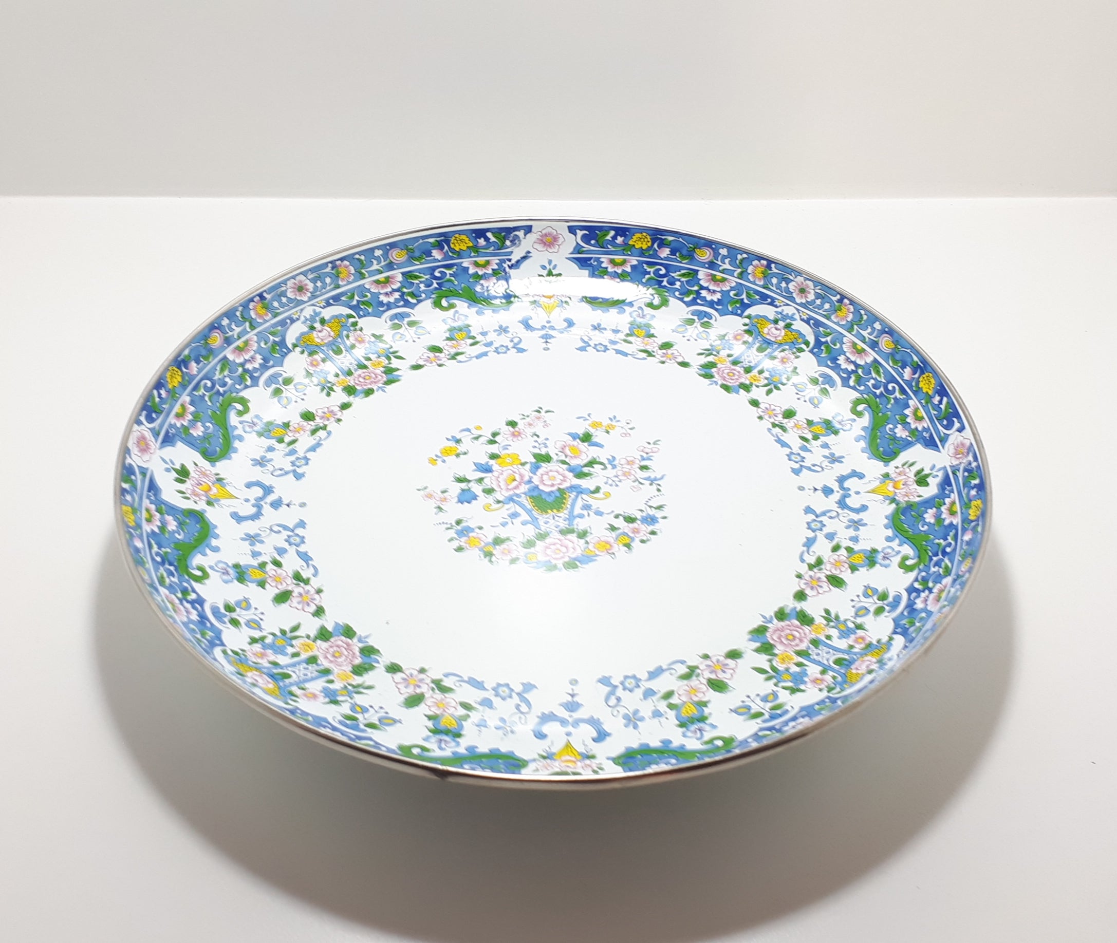 Contemporary Decorated Enamel Fruit Plate On 3 Feet