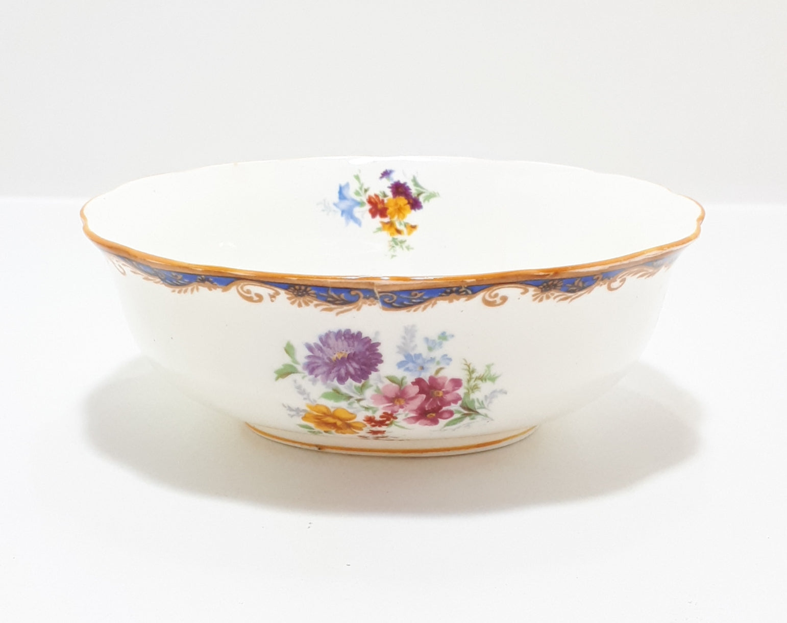 1930’s Paragon Fine Bone China Oval Shaped Sugar Bowl – RD No. 744170 – Lugano Pattern