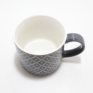Large Contemporary Soup Mug – Dark Grey With Diamond Dot Patterning
