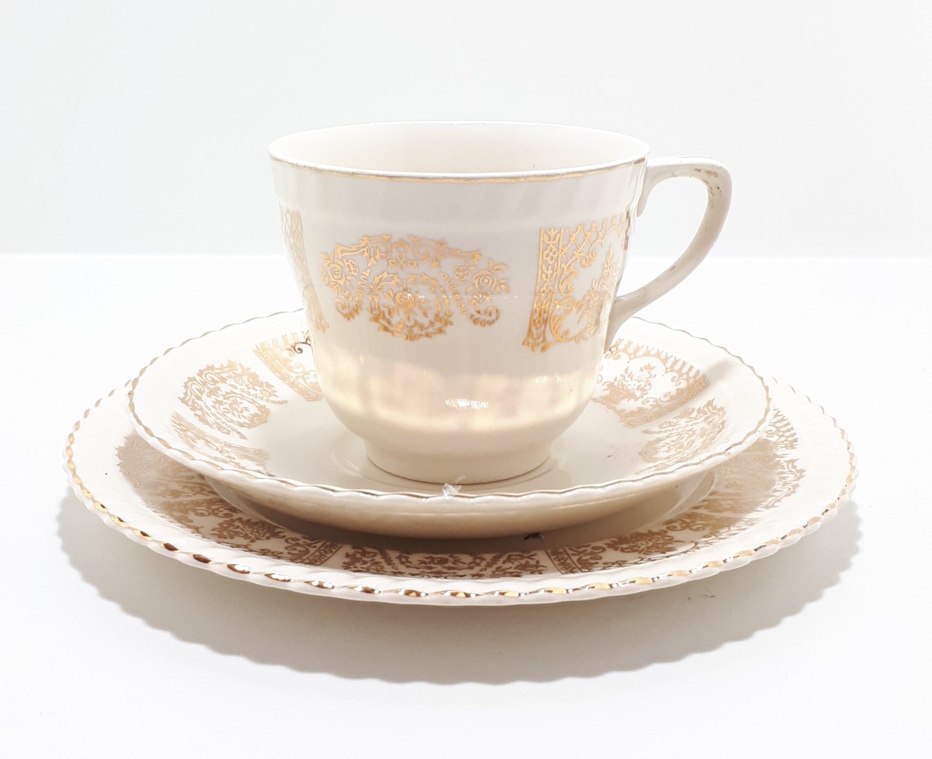 Antique 1913-1920’s Johnson Bros Porcelain Tea Trio – JB10 & JB13 Gold Pattern