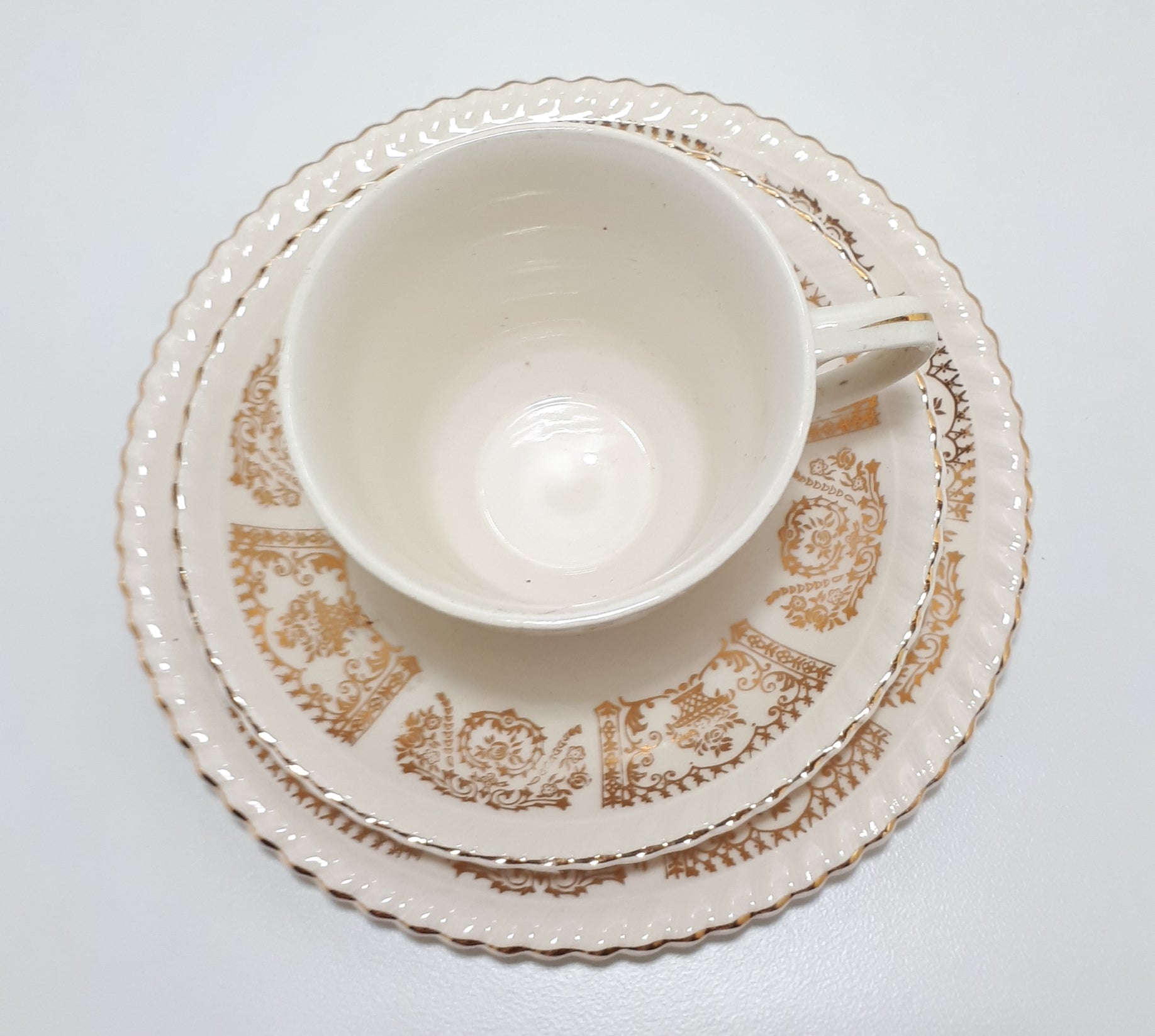 Antique 1913-1920’s Johnson Bros Porcelain Tea Trio – JB10 & JB13 Gold Pattern