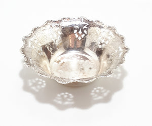 Small Silver Plated Etched & Pierced Pattern Vintage Bowl