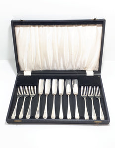 Boxed Vintage 12 Piece Fish Cutlery Set - Viners Of Sheffield