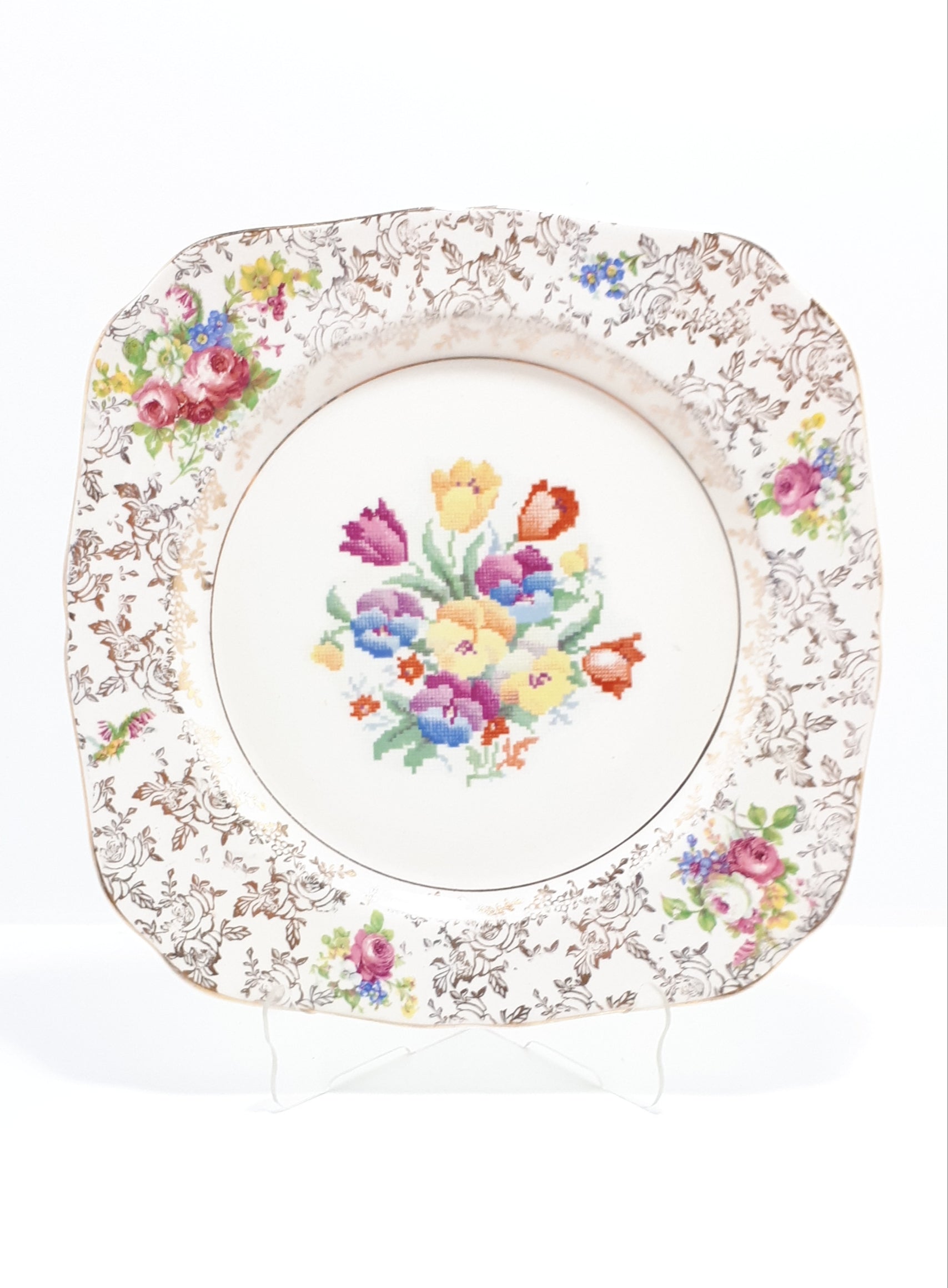 1933-1942 Vintage Hollinshead & Kirkham, Tunstall Biscuit Plate