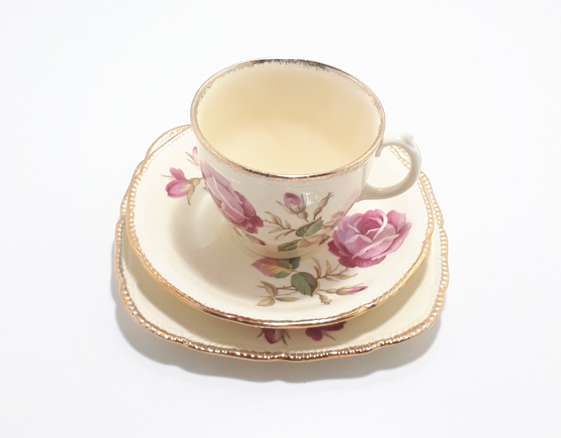 Royal Swan Cream Coloured With Rose Detail Tea Trio