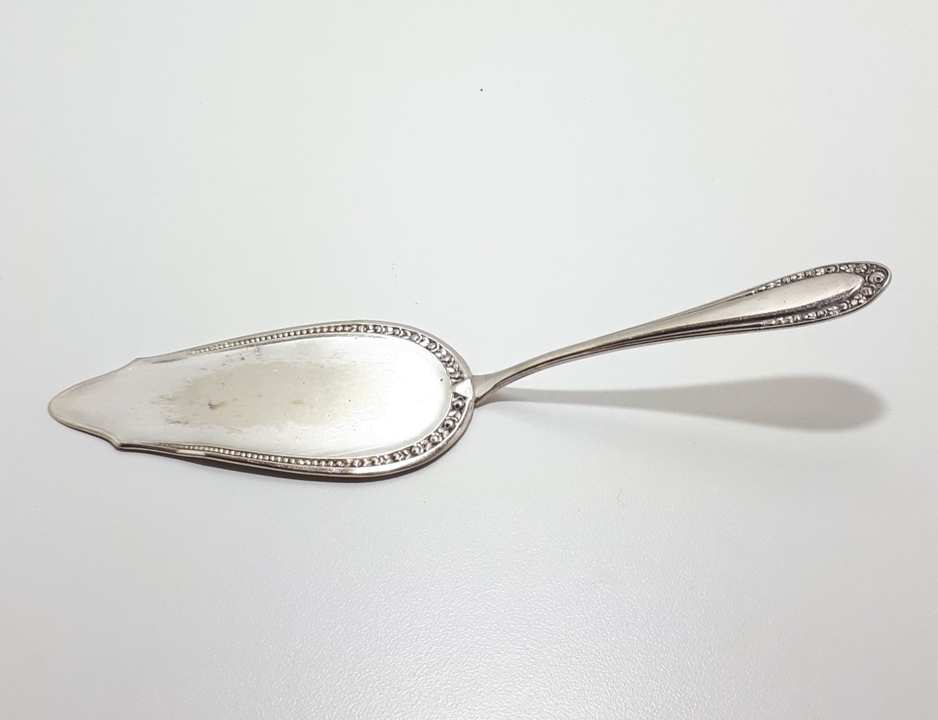 Alpacca 90 Vintage Cake Lifter