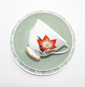 Tuscan Fine English Bone China Tea Trio - Poinsettia