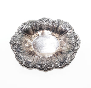Embossed Oval Shaped Silver Plated Bowl – Flared & Scalloped Rim