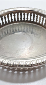 Pierced & Etched Silver Plated Bottle Coaster With Feather Pattern Rim