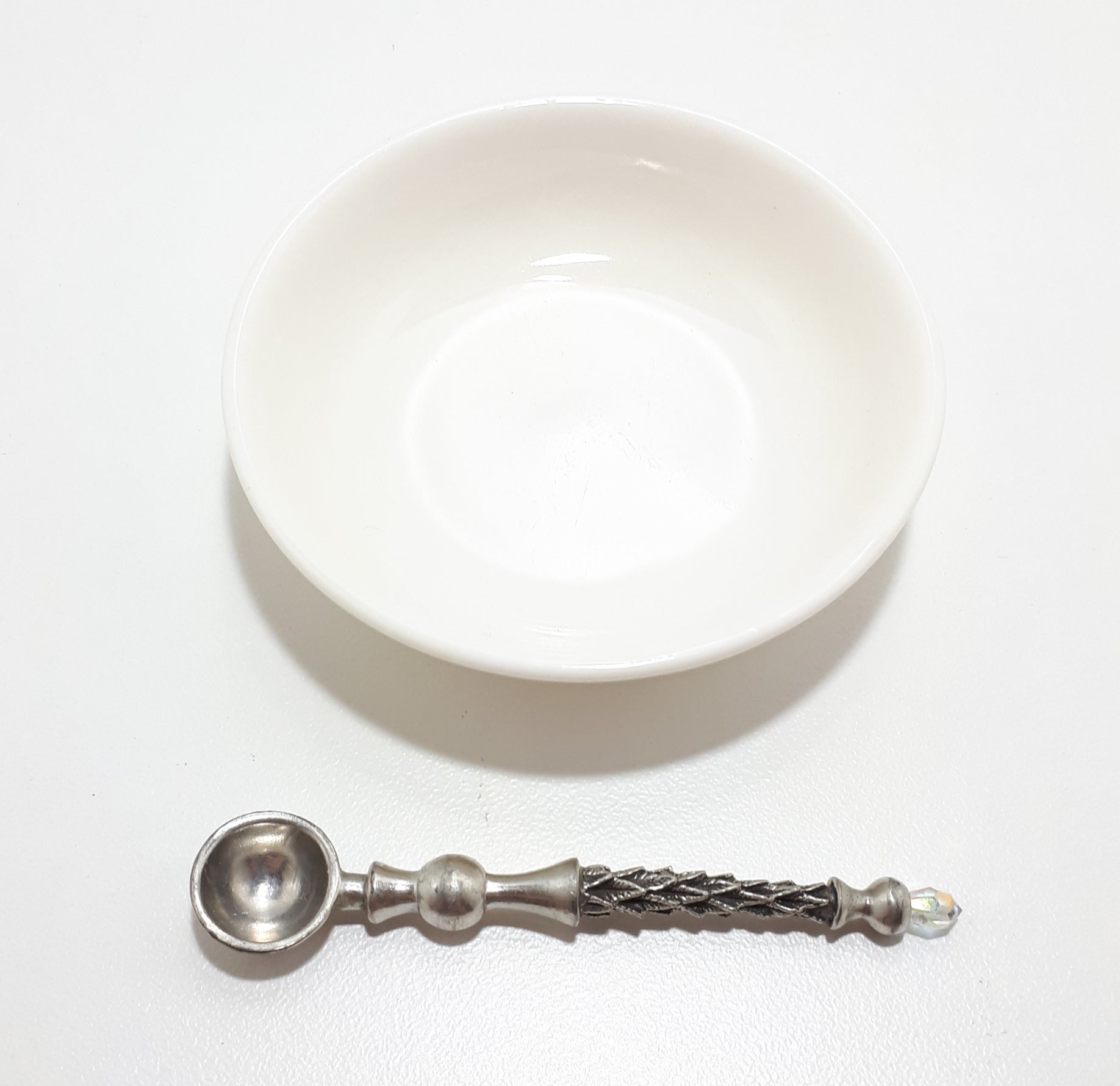 Classic White Fine Porcelain Relish / Dip Bowl With Condiment Spoon