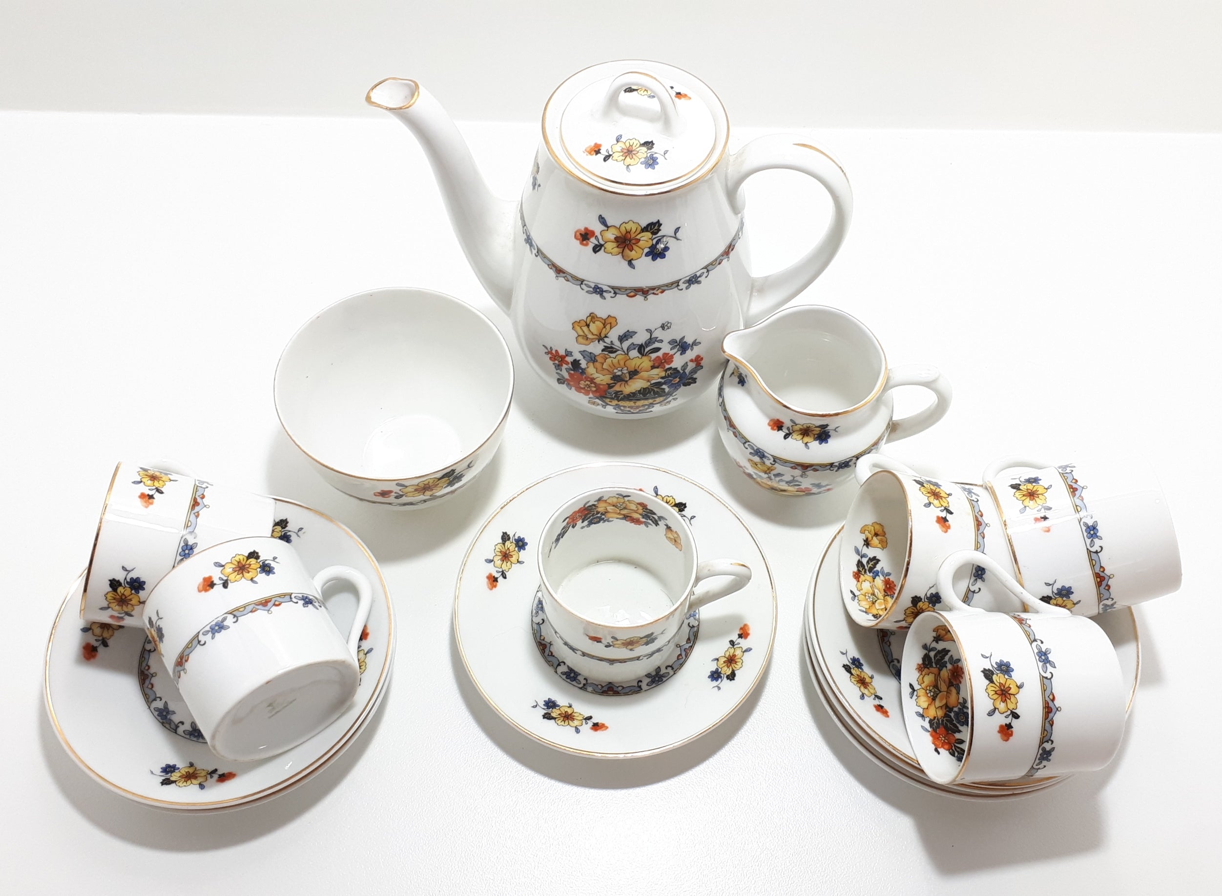 Complete Vintage TK Thun (Czechoslovakia) Coffee Set – 15 Piece