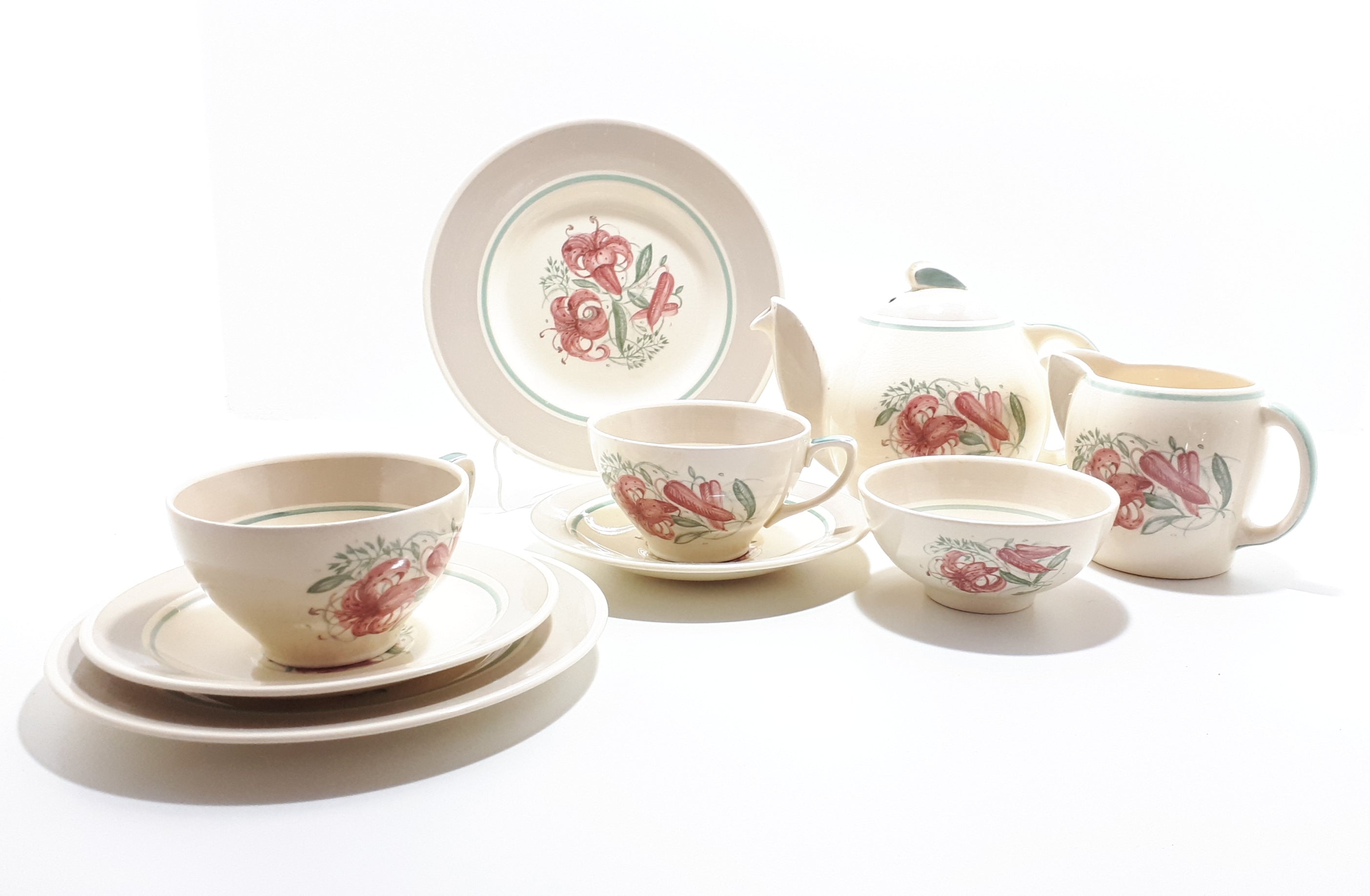Susie Cooper Tea Set For Two – Kestrel Shape & Tiger Lily Pattern