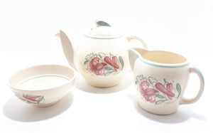 Susie Cooper Tea Set For Two – Kestrel Shape & Tiger Lily Pattern