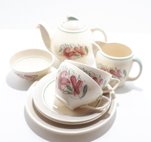 Susie Cooper Tea Set For Two – Kestrel Shape & Tiger Lily Pattern