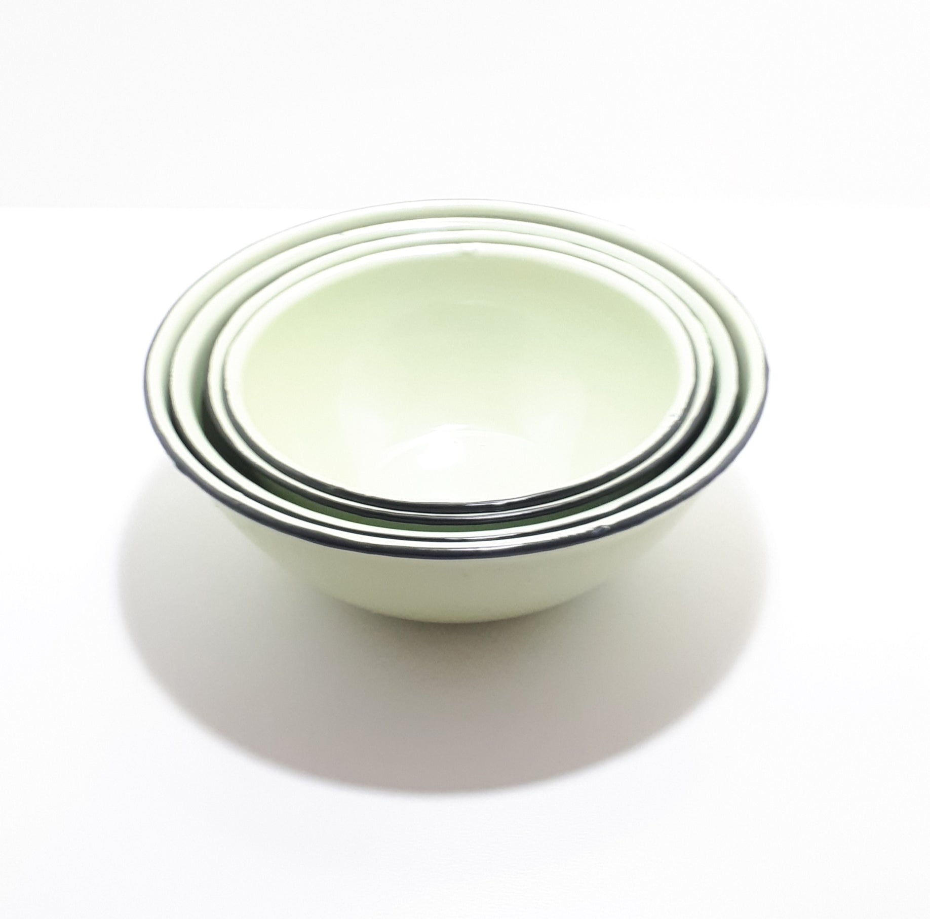 Vintage Enamel 4 Piece Bowl Set