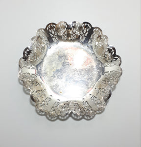 Silver Plated Pierced Display / Presentation Bowl