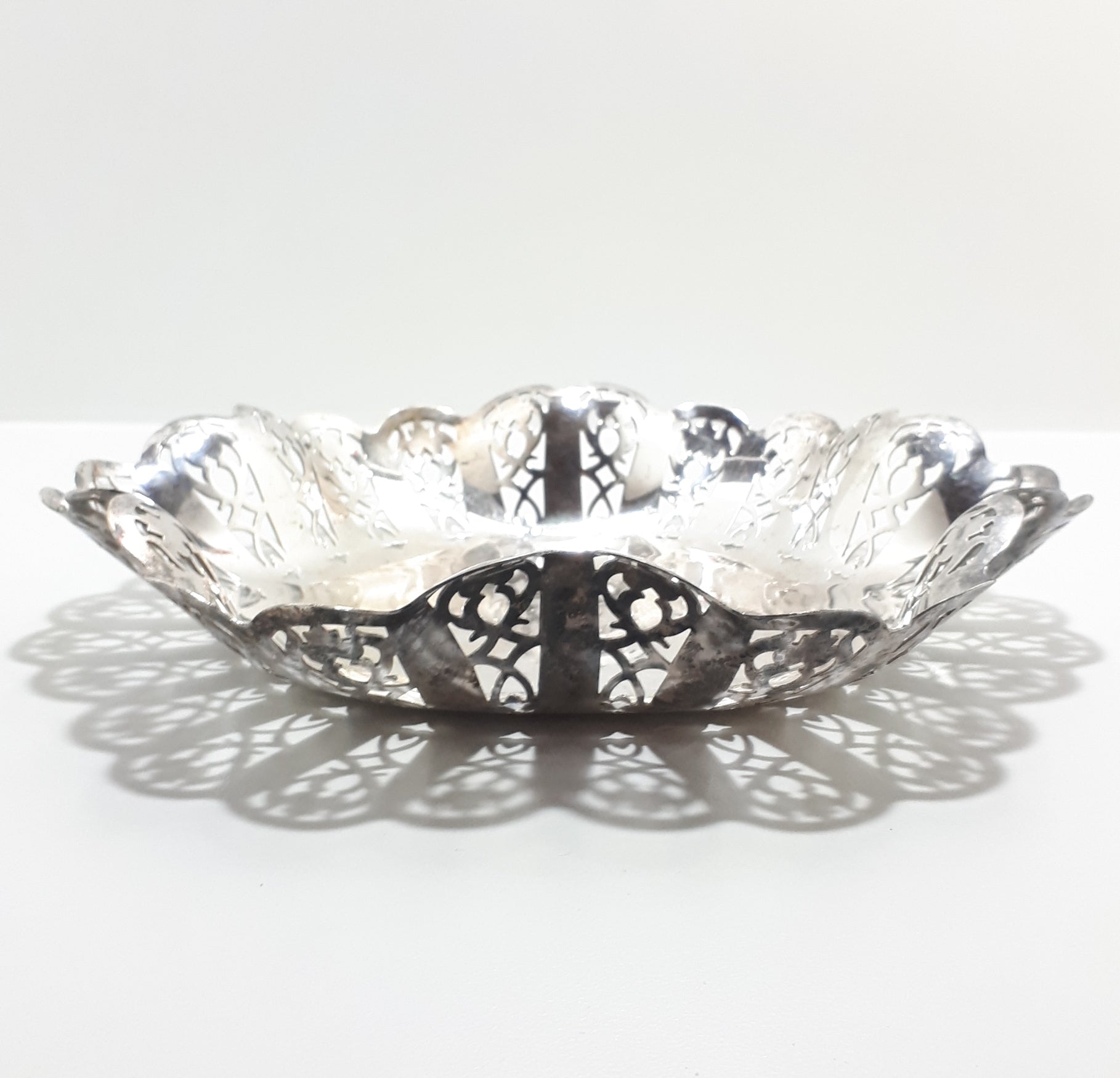 Silver Plated Pierced Display / Presentation Bowl