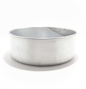 18 cm Aluminium Cake Pan/Tin With Rolled Rim