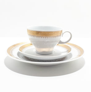 Kahla (Germany) Tea Trio – Cup, Saucer & Tea Plate