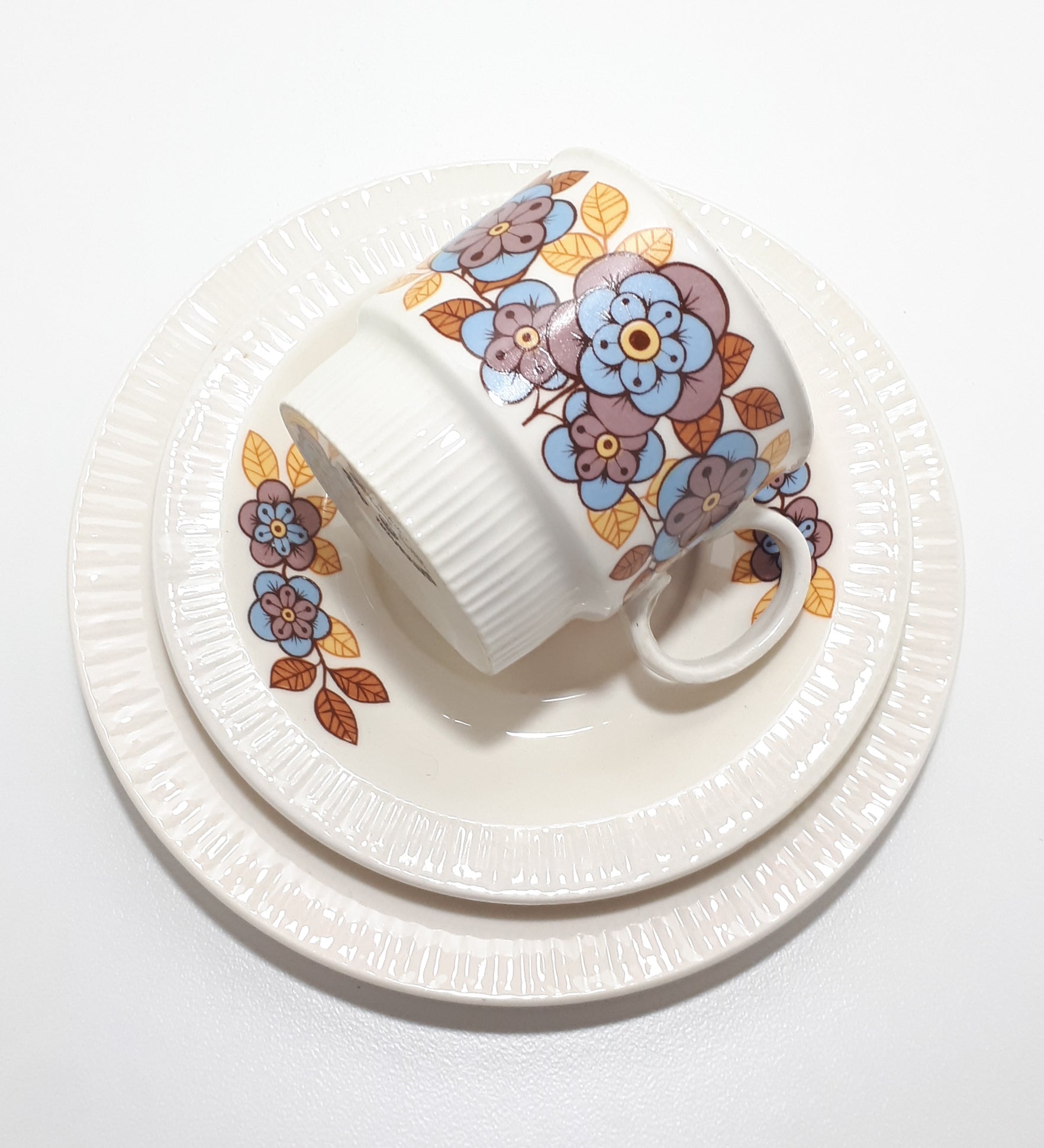 South-African Retro Continental China Tea/Coffee Trio – Cup, Saucer & Tea Plate