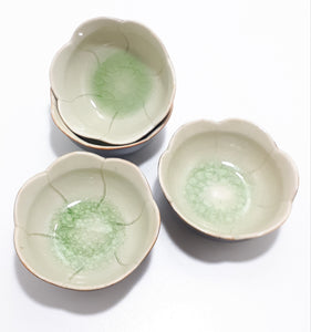 4 Piece Ceramic Glazed Dip Or Relish Bowls – Lotus Flower