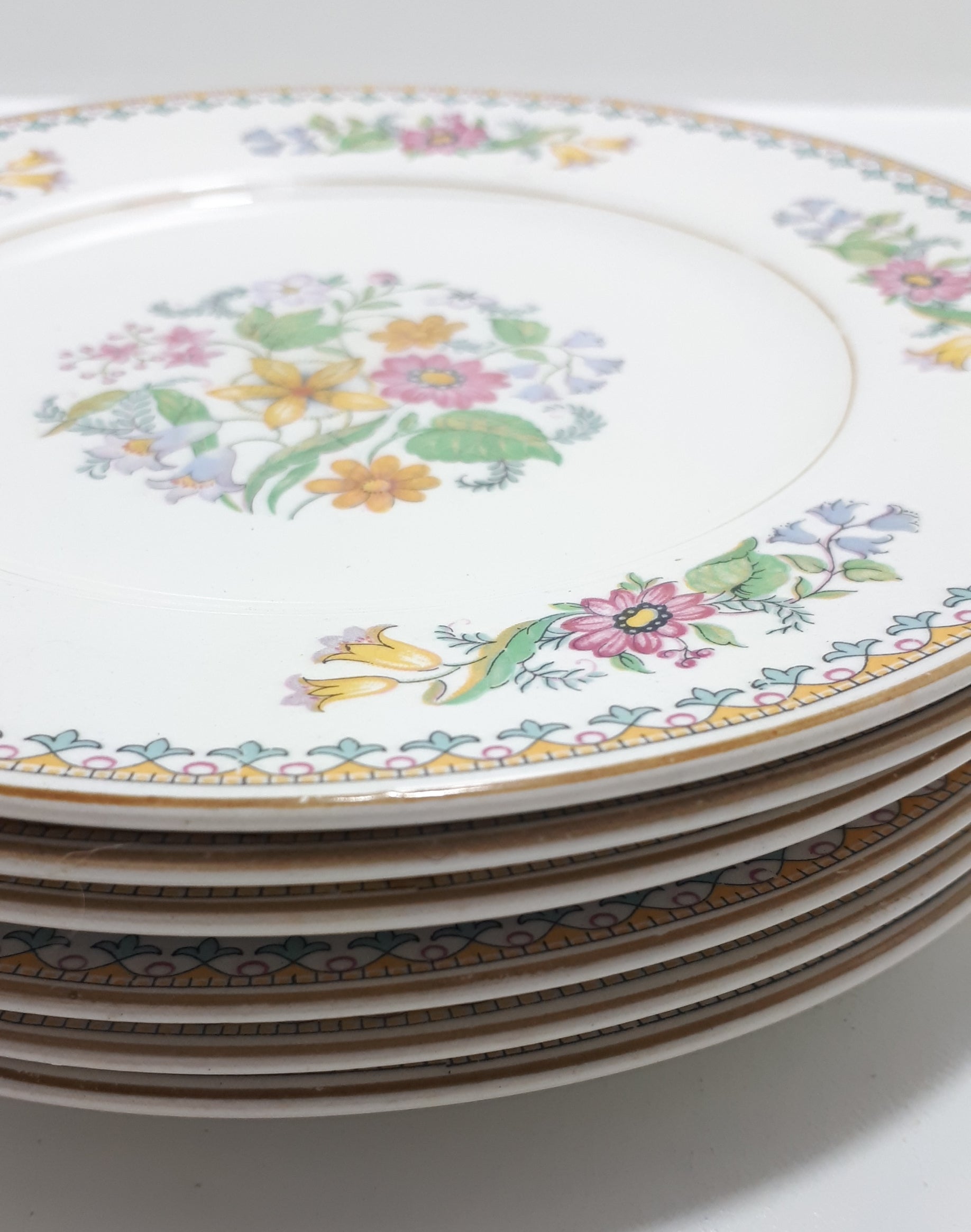 Early 1930’s Set Of 6 John Maddock & Sons Cake Plates