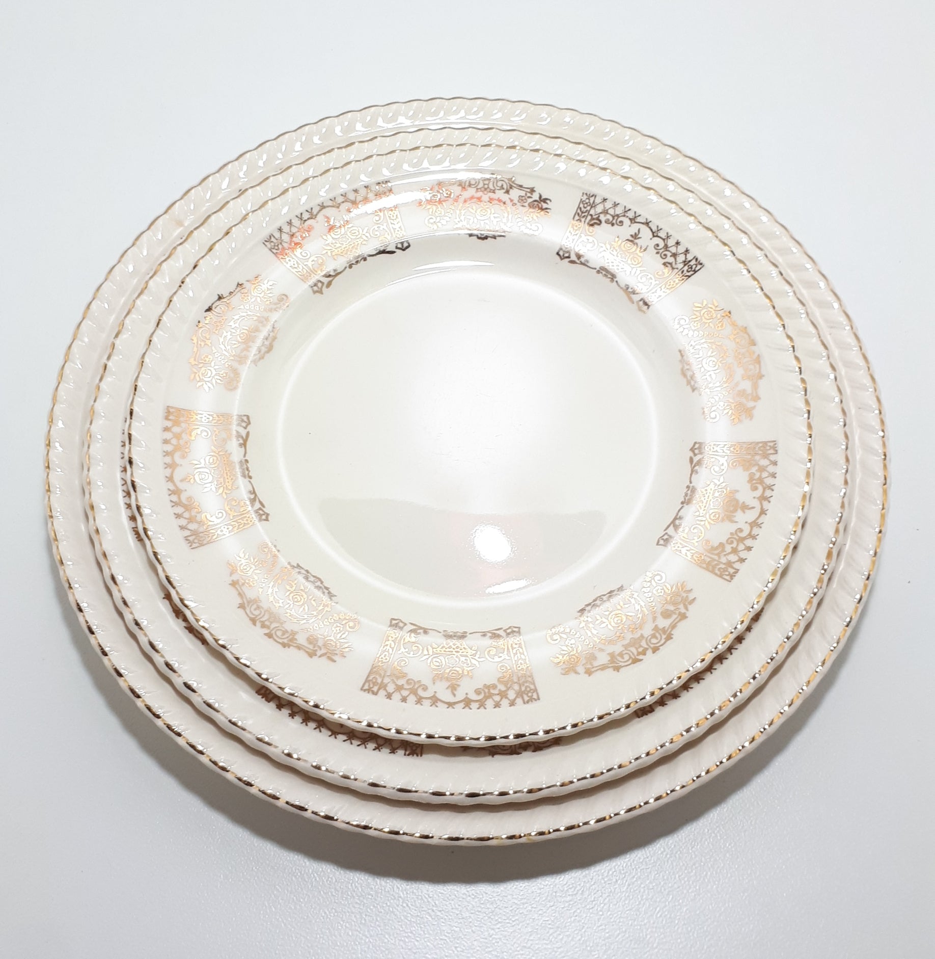 Antique 1913-1920’s Johnson Bros Porcelain Plate Set – Bread, Salad, Dinner – JB10 & JB13 Gold Pattern