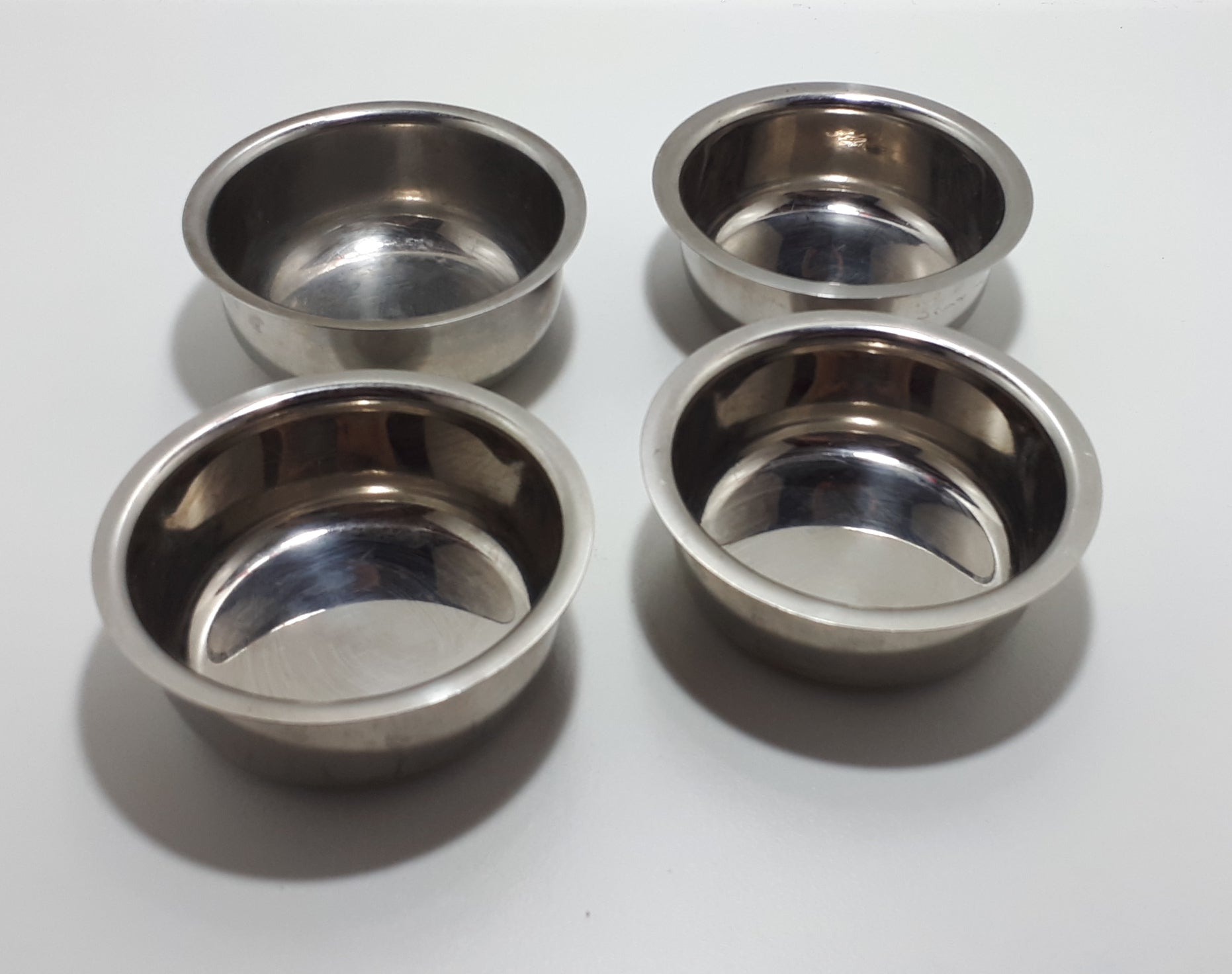 Set Of 4 Stainless Steel Food Prep / Spice Bowls