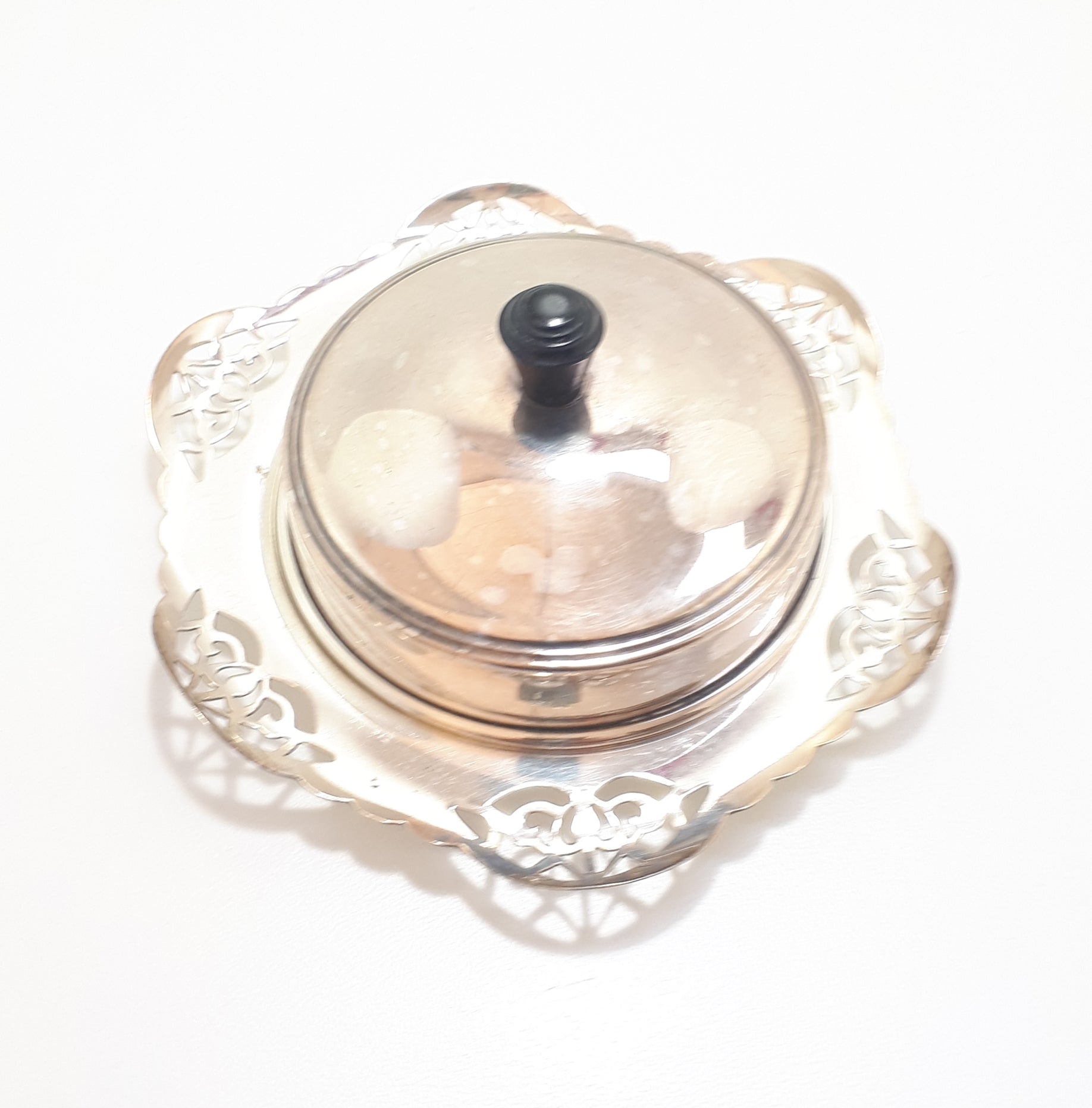 Unity EPNS Butter Dish With Bakelite Finial & Frosted Glass Inner