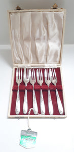 Angora Plate Co. Ltd. Warwick Design Cake Forks